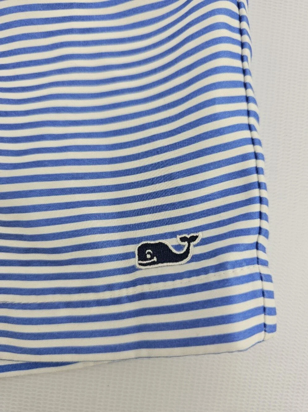 Vineyard Vines Blue Striped Swim Trunks Men's Size Medium